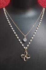 Elegant Double-Layered Flower Necklace