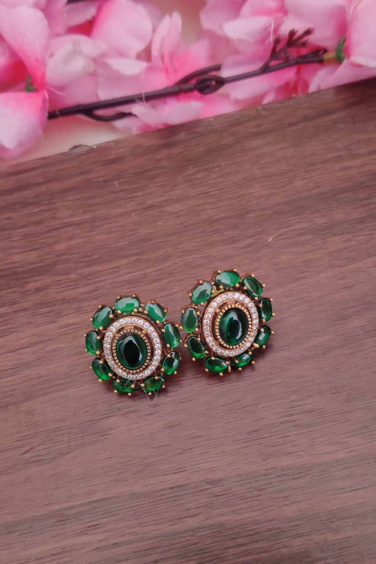 IMG_20250313_163611-1.jpg Victorian Dark Green Earrings - Image 1