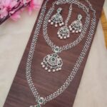 Ad Green Stone Long Necklace Set