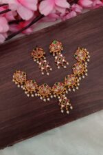 Premium Flower Designer Chocker