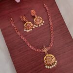 Premium Flower Designer Chocker