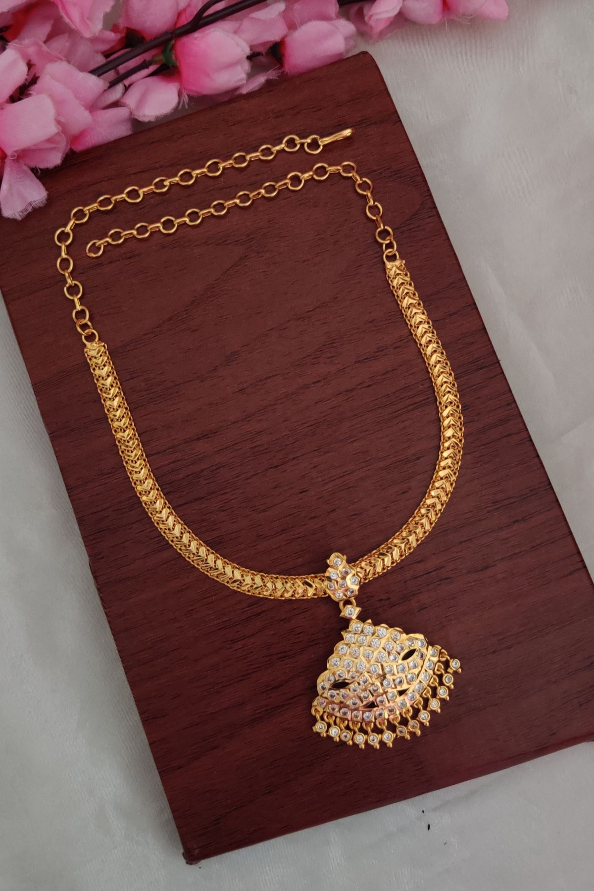 IMG_20260201_125056.jpg-1.jpeg Premium White Stone Attigai - Image 1