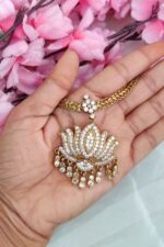 Trendy Lotus White Stone Necklace - Image 2