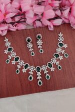 Ad Flower Designer Dark Green Stone Necklace