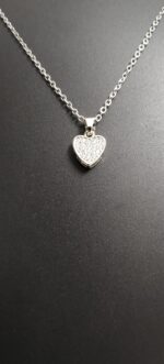 Sparkling Heart Pendant Necklace - Image 3
