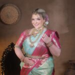 Beautiful Green Beads Bridal Jewellery For Rent